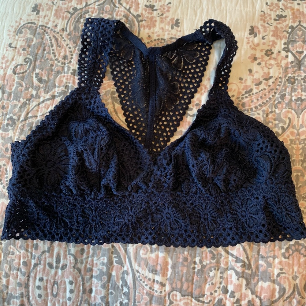 Navy Aerie bralette!